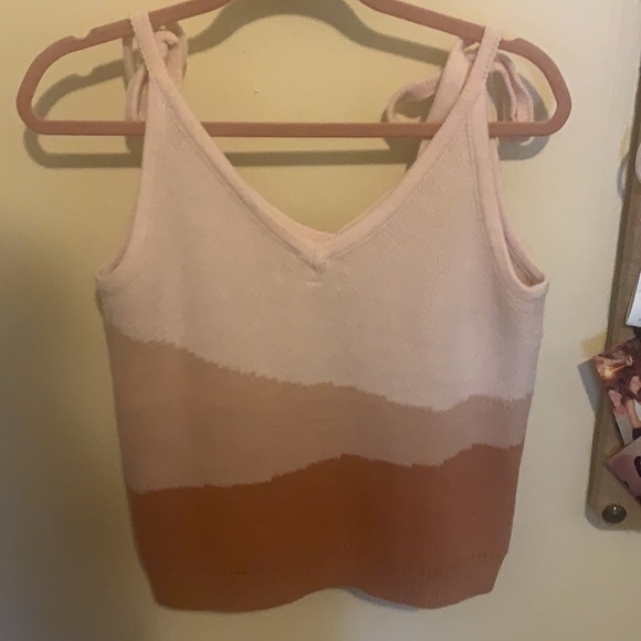 Knit Tank - Picture 2 of 3